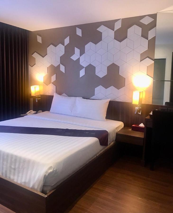 Paradiso Boutique Suites Bangkok Zewnętrze zdjęcie