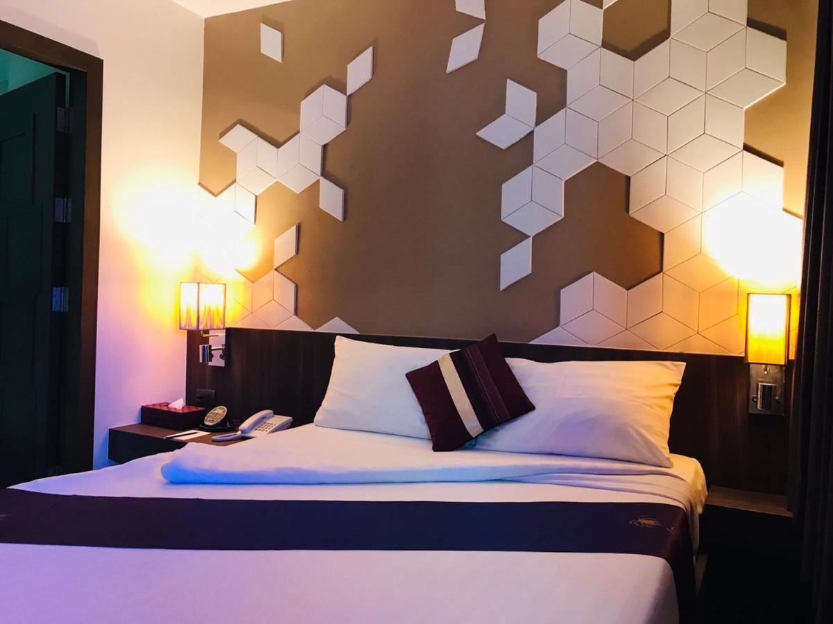 Paradiso Boutique Suites Bangkok Zewnętrze zdjęcie