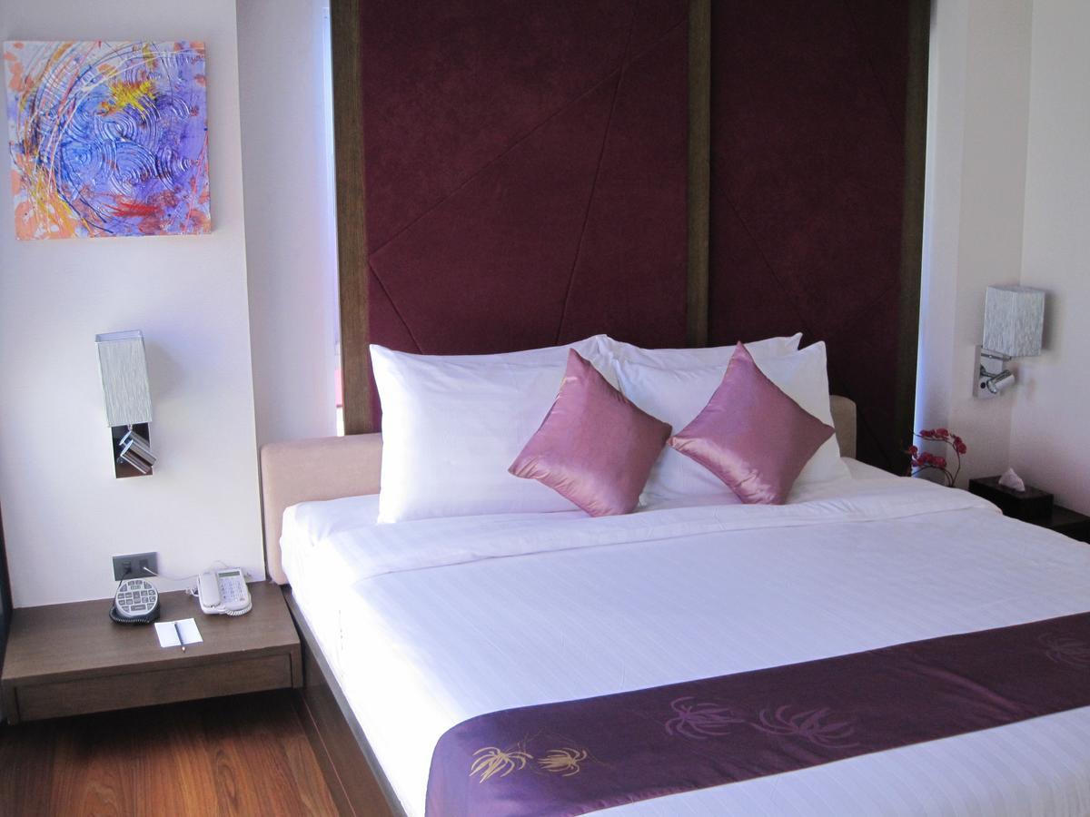 Paradiso Boutique Suites Bangkok Zewnętrze zdjęcie