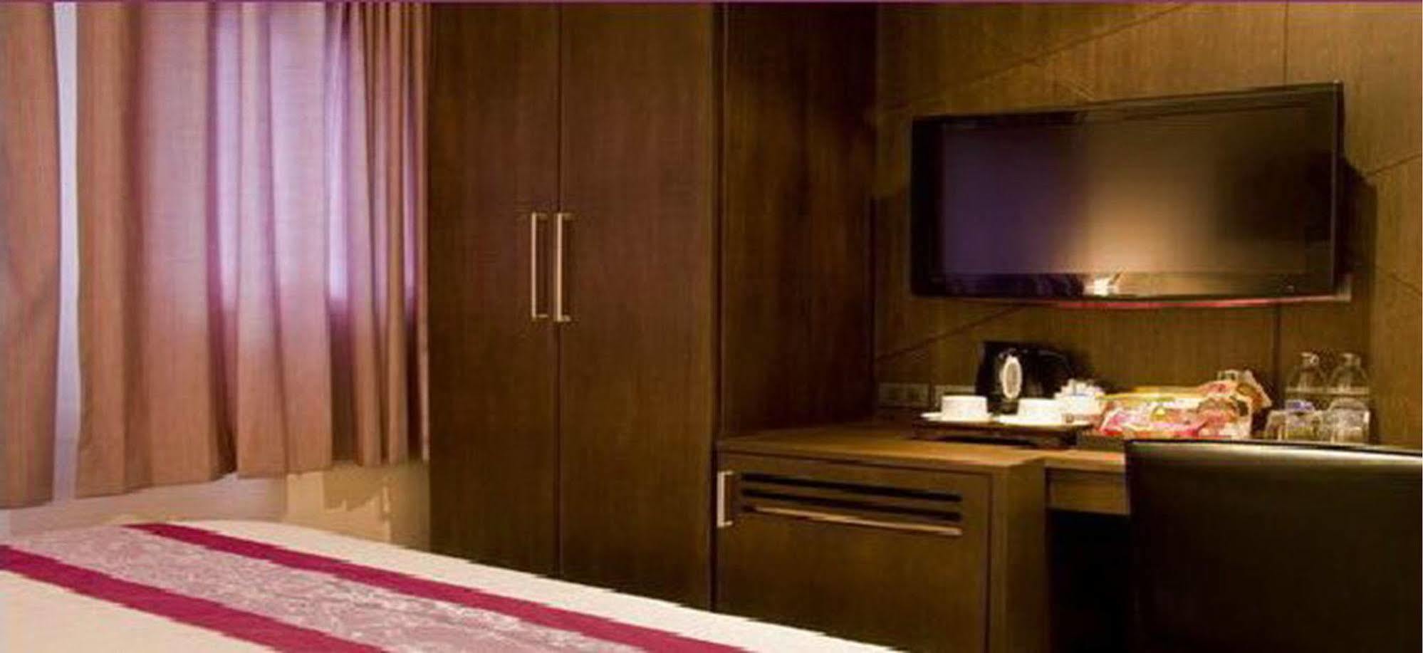 Paradiso Boutique Suites Bangkok Zewnętrze zdjęcie