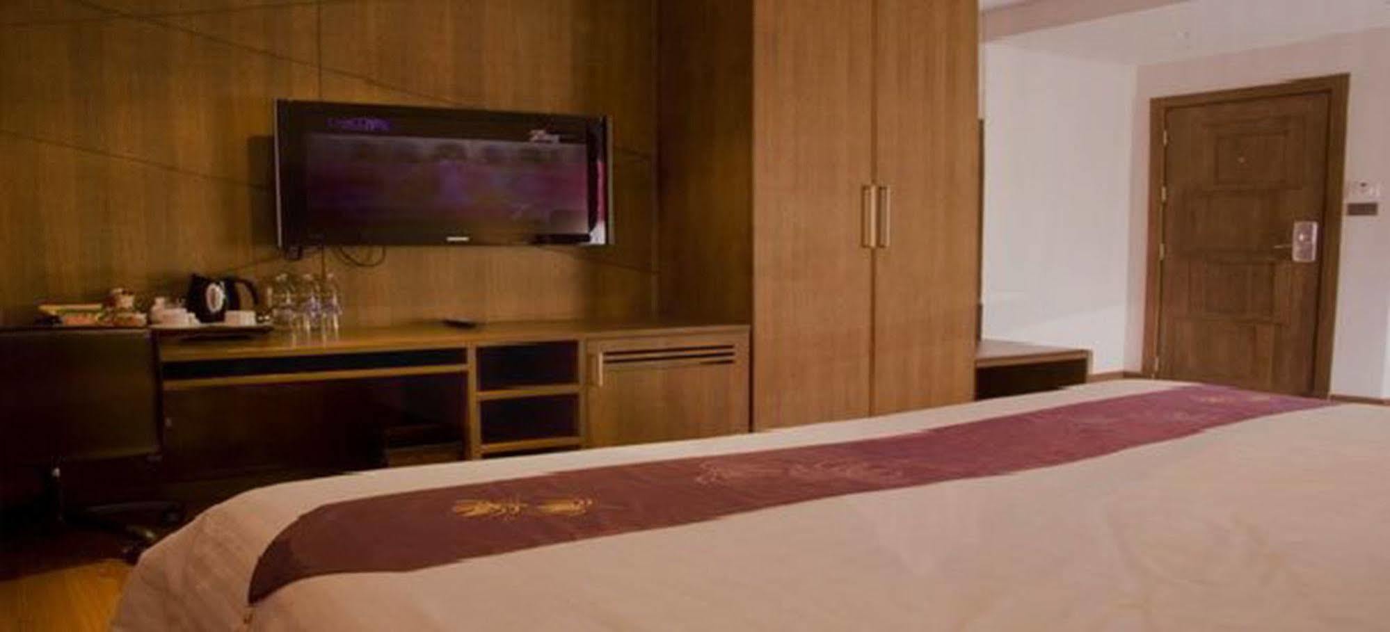 Paradiso Boutique Suites Bangkok Zewnętrze zdjęcie